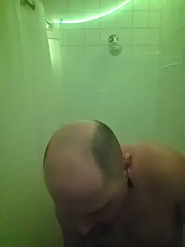 Snapshot of KrazyLegz chatting on 18, 2, 2026 KrazyLegz online show from 18, 2, 2026