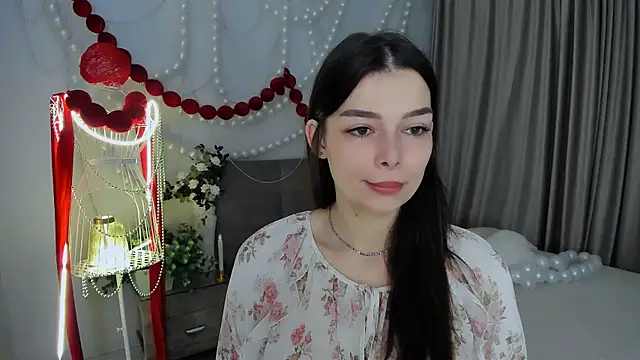 Snapshot of ContinentOfTranquility chatting on 13, 4, 2026 ContinentOfTranquility online show from 13, 4, 2026