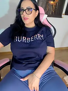 Snapshot of ReiyaRey chatting on 11, 7, 2026 ReiyaRey online show from 11, 7, 2026