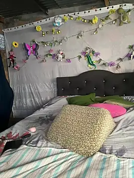 NinaGauther online show from 14, 4, 2026