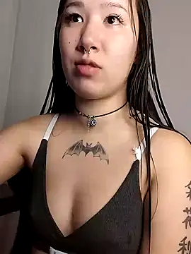 Japabaixinha online show from 12, 1, 2025