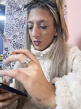 Snapshot of gala2 chatting on 16, 6, 2026 gala2 online show from 16, 6, 2026