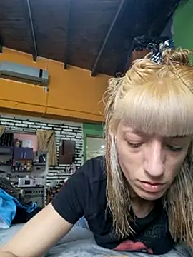Snapshot of gala2 chatting on 17, 7, 2026 gala2 online show from 17, 7, 2026
