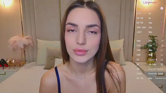 Snapshot of BellaHalles chatting on 19, 1, 2026 BellaHalles online show from 19, 1, 2026