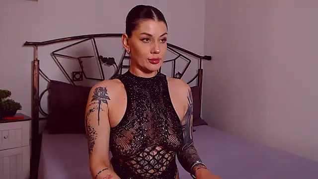 Snapshot of YvonneEverlee chatting on 15, 5, 2026 YvonneEverlee online show from 15, 5, 2026