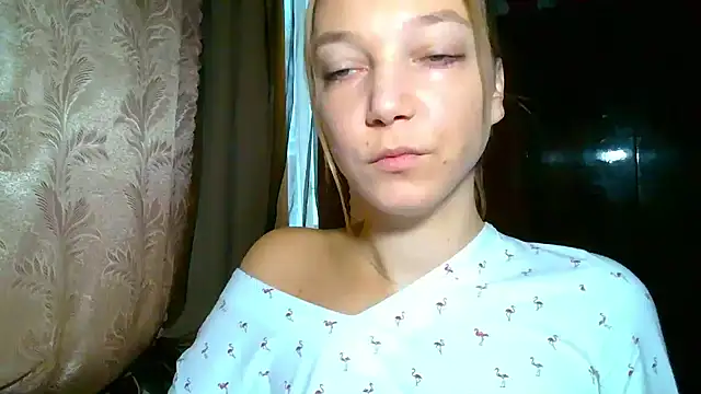 EmillyPlay online show from 1, 12, 2025