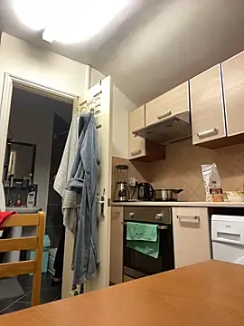 Yourhotboy 42 online show from 15, 2, 2025