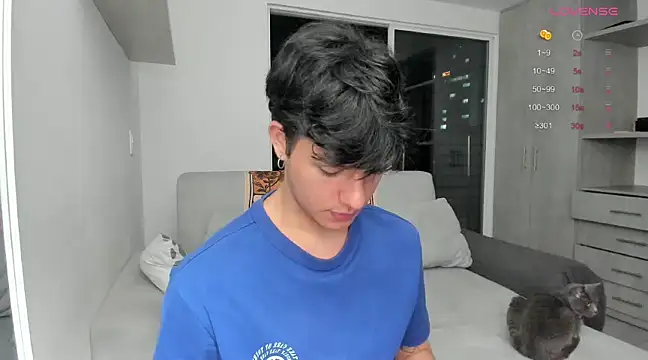 Snapshot of Alexxblue chatting on 22, 12, 2024 Alexxblue online show from 22, 12, 2024