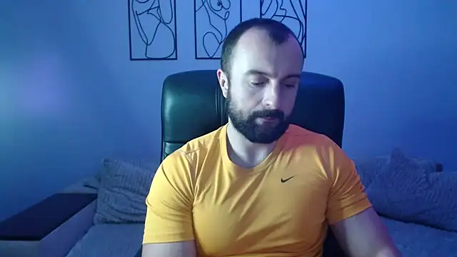 brindlefly6969 online show from 26, 11, 2025