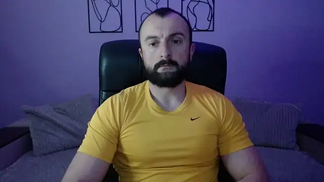 brindlefly6969 online show from 18, 5, 2026