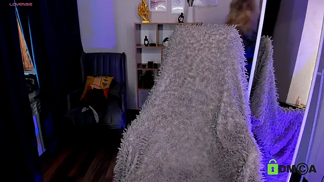 MalenaErnman online show from 5, 3, 2025