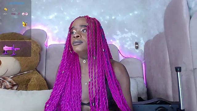 puca ebony online show from 24, 1, 2025