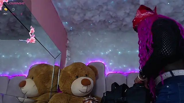 puca ebony online show from 7, 3, 2025