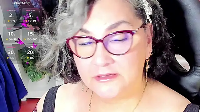 cataleya mom online show from 29, 10, 2025