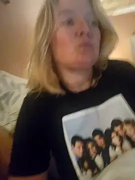 lady charlyne online show from 26, 2, 2025