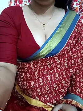 Snapshot of Priya_Boudi chatting on 18, 1, 2026 Priya Boudi online show from 18, 1, 2026