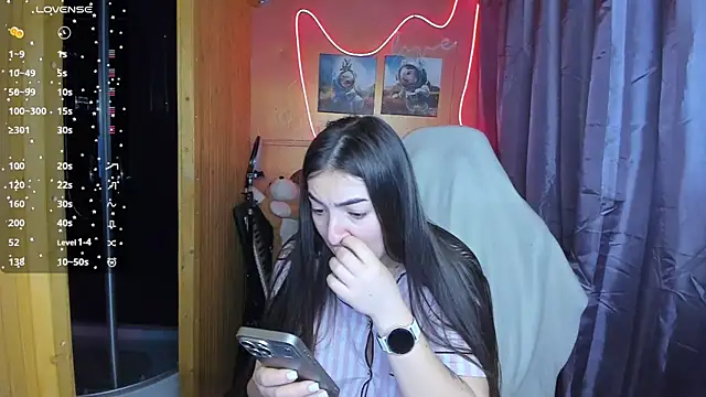 Snapshot of Fiery_Brunette_ chatting on 27, 2, 2025 Fiery Brunette online show from 27, 2, 2025