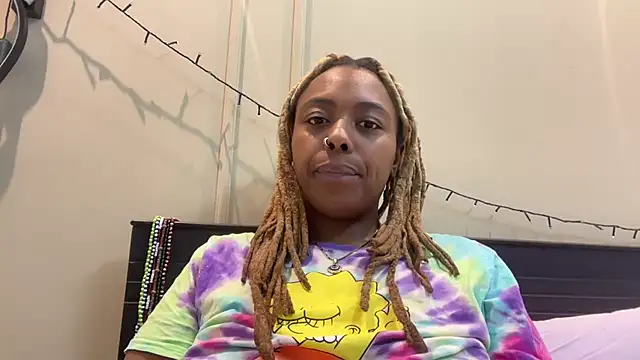 ChocolateCakeQueen online show from 21, 1, 2025