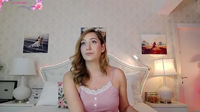 Snapshot of IreneHope chatting on 10, 6, 2026 IreneHope online show from 10, 6, 2026