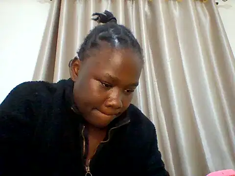 Snapshot of sexy_cutelips chatting on 9, 6, 2026 sexy cutelips online show from 9, 6, 2026