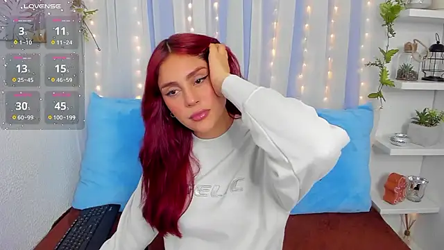 HazzelGray online show from 3, 12, 2024