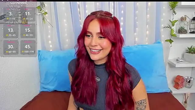 HazzelGray online show from 13, 12, 2024