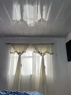 hannahb-e online show from 4, 10, 2025