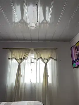 hannahb-e online show from 27, 3, 2026