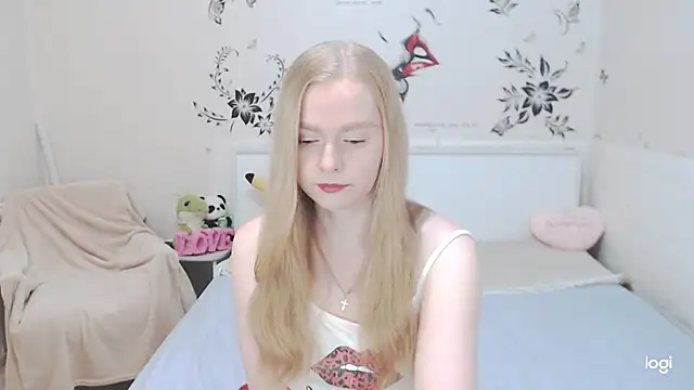 Snapshot of alice_de chatting on 4, 12, 2025 alice de online show from 4, 12, 2025