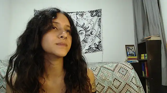 AlinaWoolf  online show from 9, 2, 2025