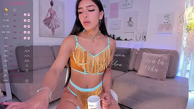 Snapshot of Michelle_se chatting on 28, 12, 2024 Michelle se online show from 28, 12, 2024