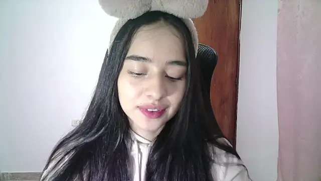 Snapshot of aineangeel chatting on 9, 9, 2025 aineangeel online show from 9, 9, 2025