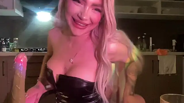 petitebeauty online show from 10, 3, 2026