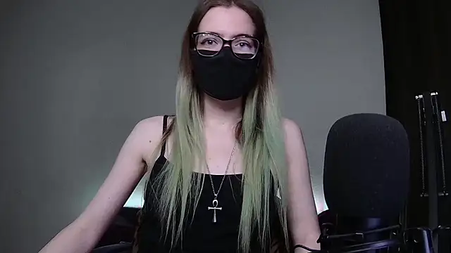 amber candyfloss online show from 18, 12, 2024