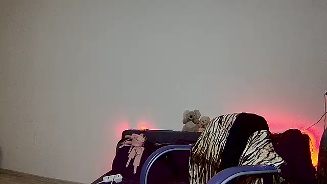 amber candyfloss online show from 17, 9, 2025