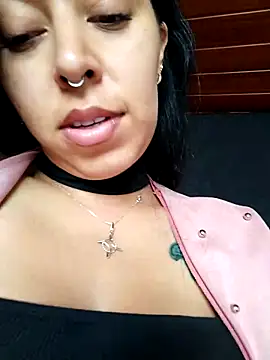 Emily Wane online show from 17, 9, 2025