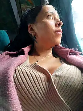 Emily Wane online show from 8, 10, 2025