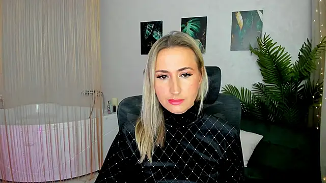 PassionGlow online show from 10, 9, 2025