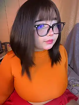 CharlotteMillers online show from 13, 6, 2026