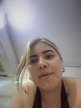 EVELIN MASON online show from 4, 12, 2025