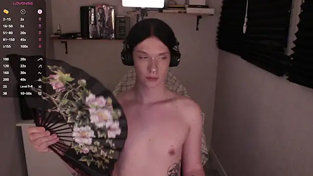 carthylovvve online show from 22, 1, 2025