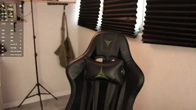 carthylovvve online show from 18, 3, 2025