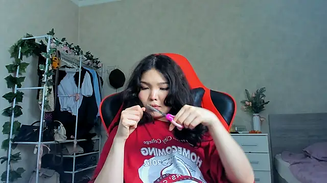 Snapshot of wastforu chatting on 24, 2, 2025 wastforu online show from 24, 2, 2025