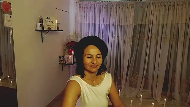 Snapshot of lollita_23_ chatting on 18, 10, 2025 lollita 23 online show from 18, 10, 2025