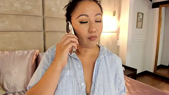 Victoria-Harper online show from 10, 3, 2025