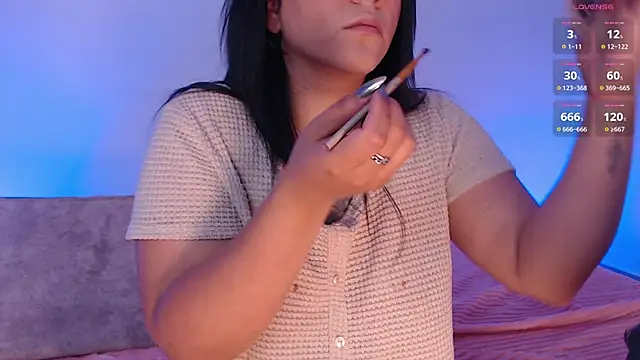 JulianaCastillo online show from 14, 2, 2025