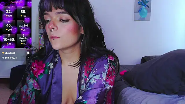 purple em69 online show from 14, 12, 2024