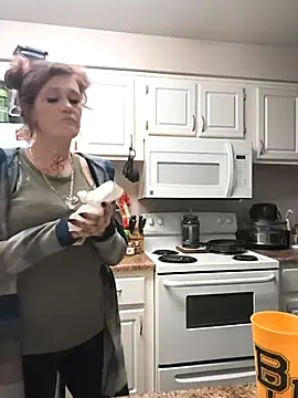 Snapshot of renegade_vyxxen chatting on 1, 12, 2025 renegade vyxxen online show from 1, 12, 2025