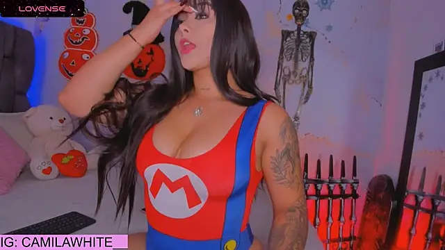 camilawhite   online show from 24, 10, 2025