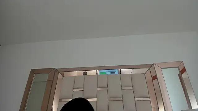 emma castilloo online show from 15, 12, 2024